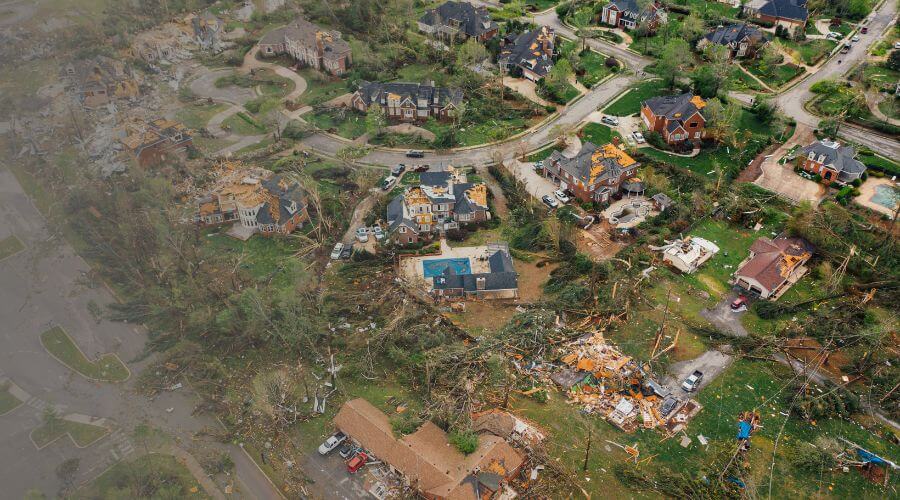 Why choose water damage restoration service for emergency water extraction services in Santa Barbara